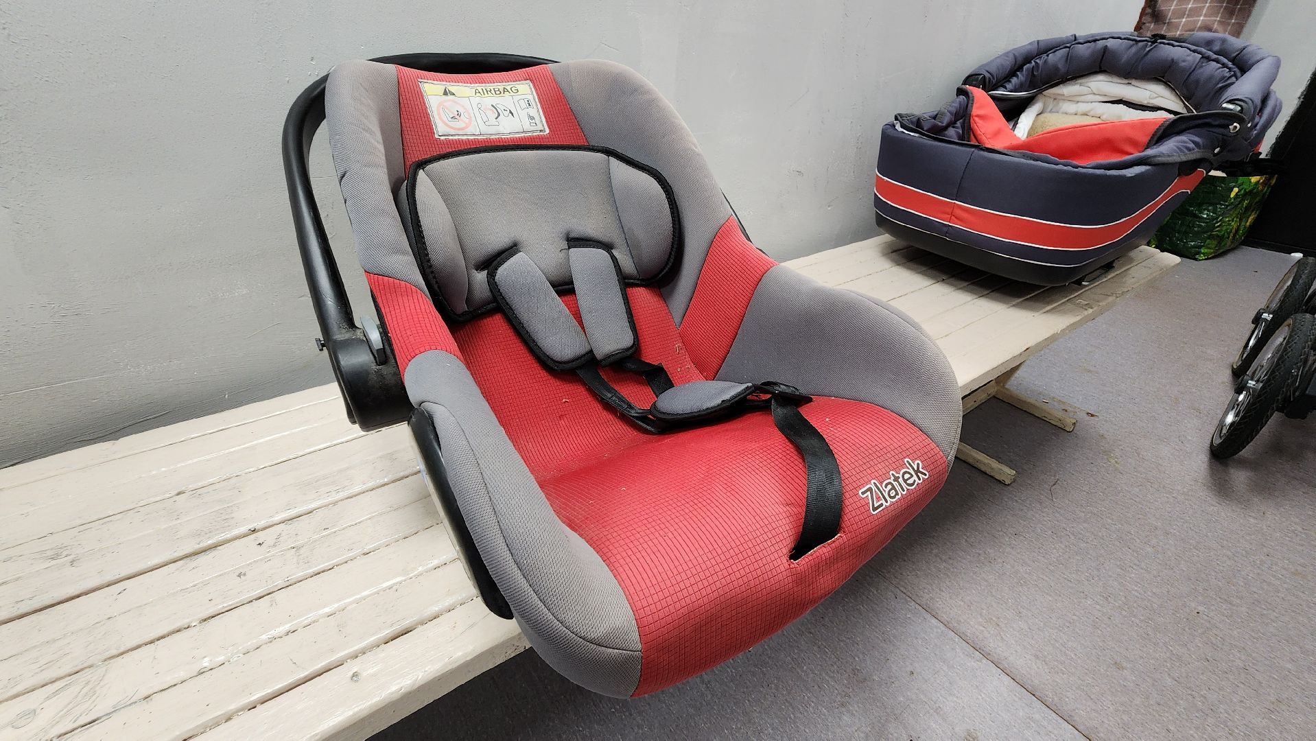 кашира, ожерелье, социальный склад, благотворительность, волонтеры, одежда, обувь,