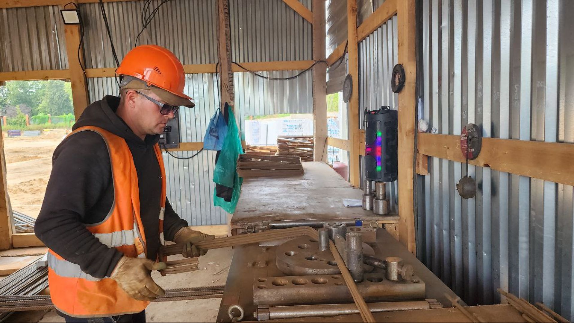 люберцы, глава городского округа люберцы владимир волков, стадион торпедо, строительство,