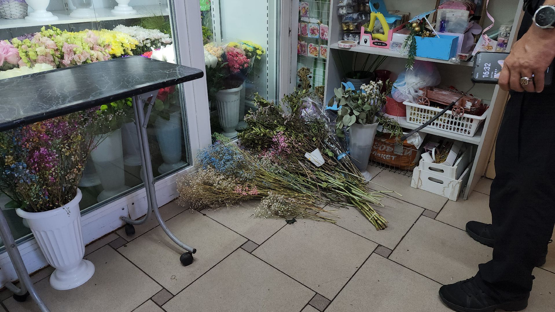 рейд по торговым точкам,