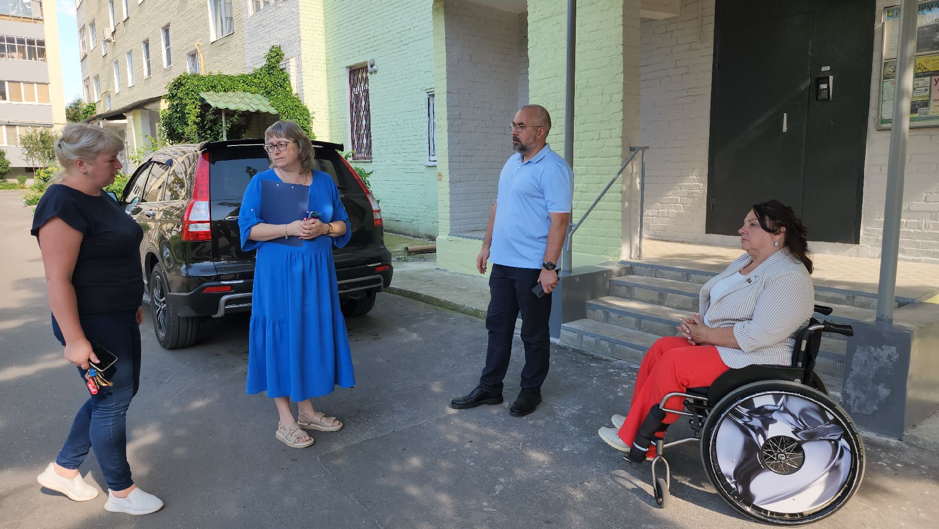 серпухов, ремонт подъездов, депутат мособлдумы, софинансирование,поселок большевик,