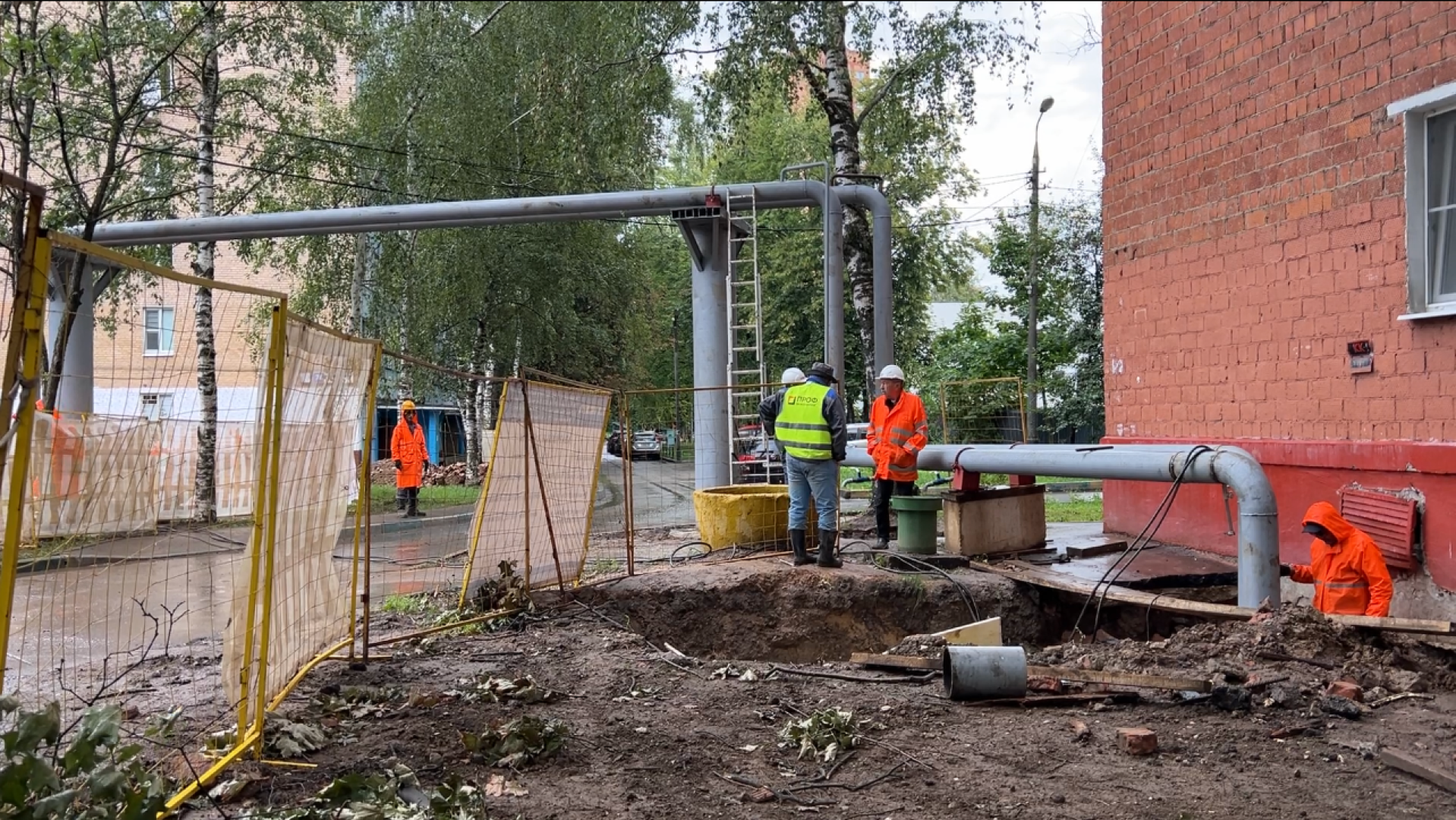 химки, жкх, отопительный сезон, мосэнерго, ремонт теплосетей, ремонт трубопровода,