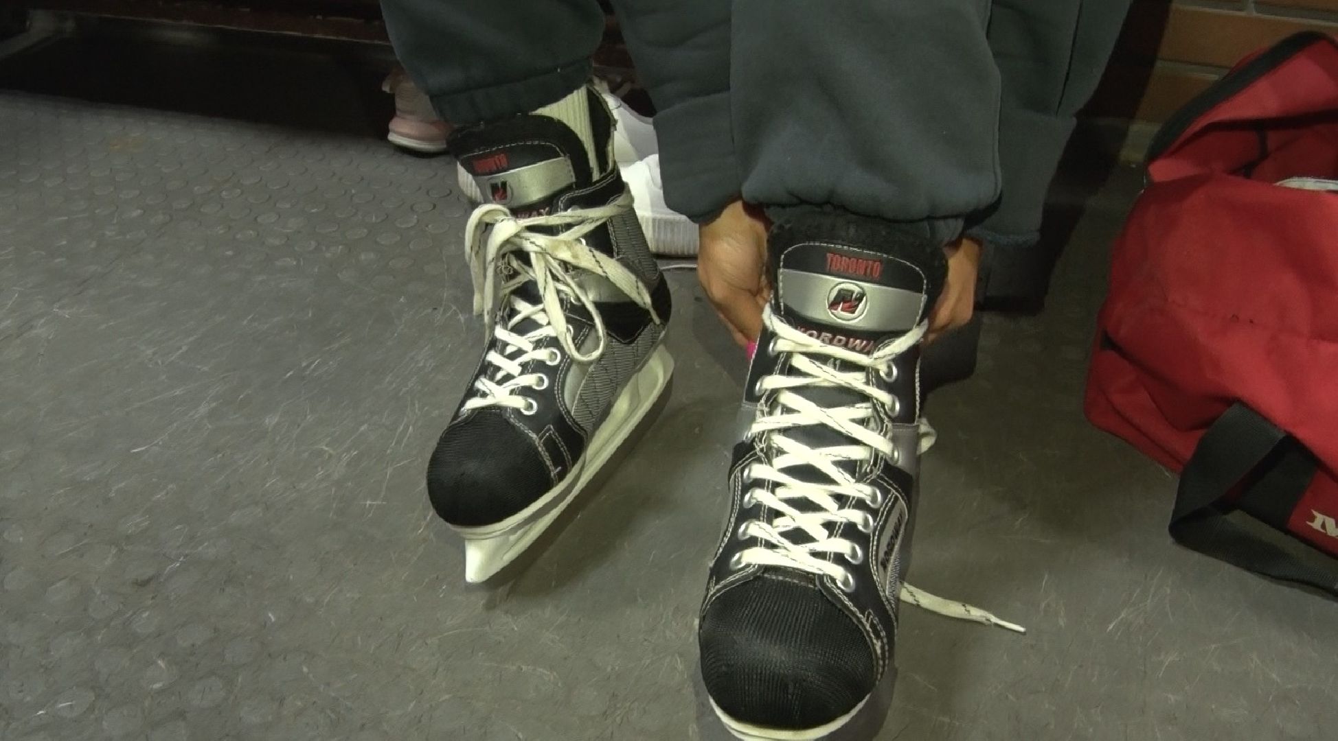 женский хоккей, стадион Авангард, команда Авангард, Домодедово,