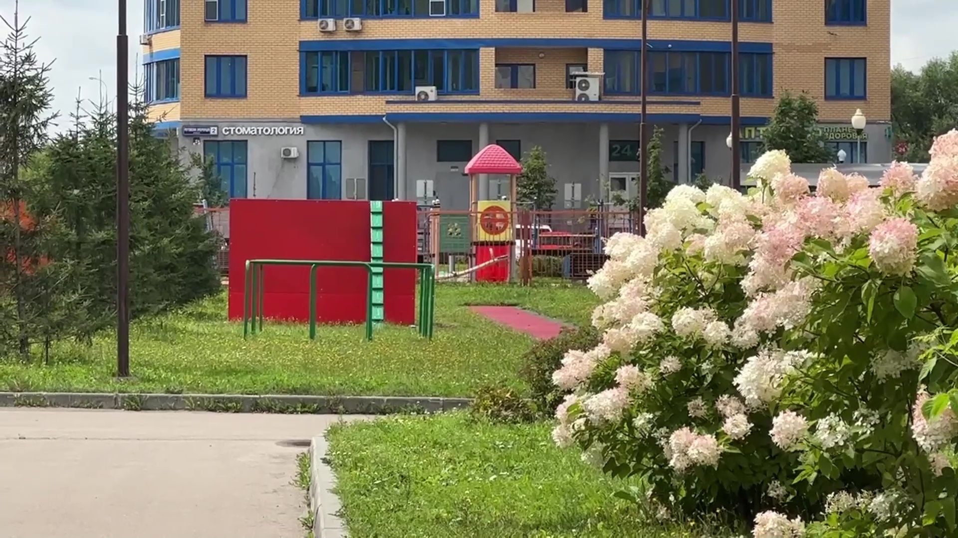 Реутов, полоса препятствий, спорт, военная подготовка, лестница, разрушенный мост, патриотизм,