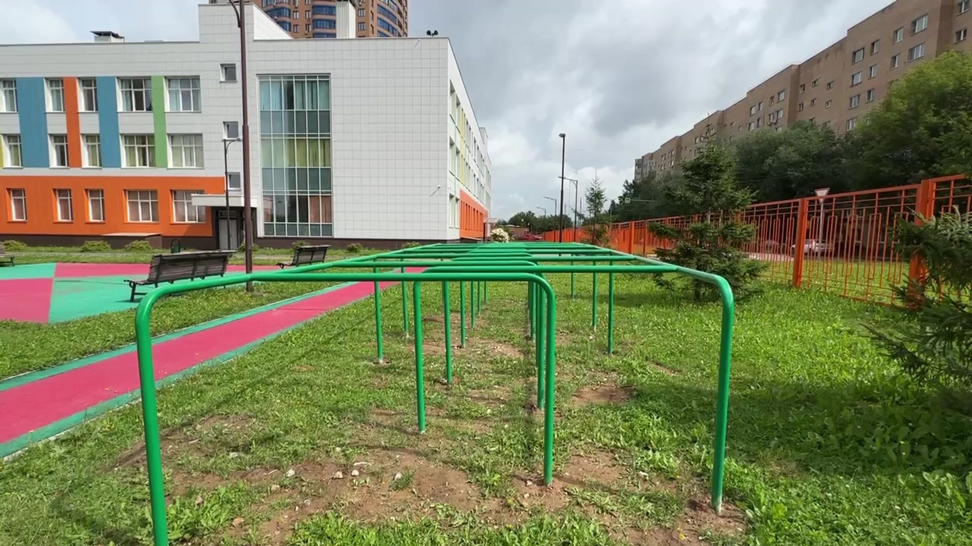 Реутов, полоса препятствий, спорт, военная подготовка, лестница, разрушенный мост, патриотизм,