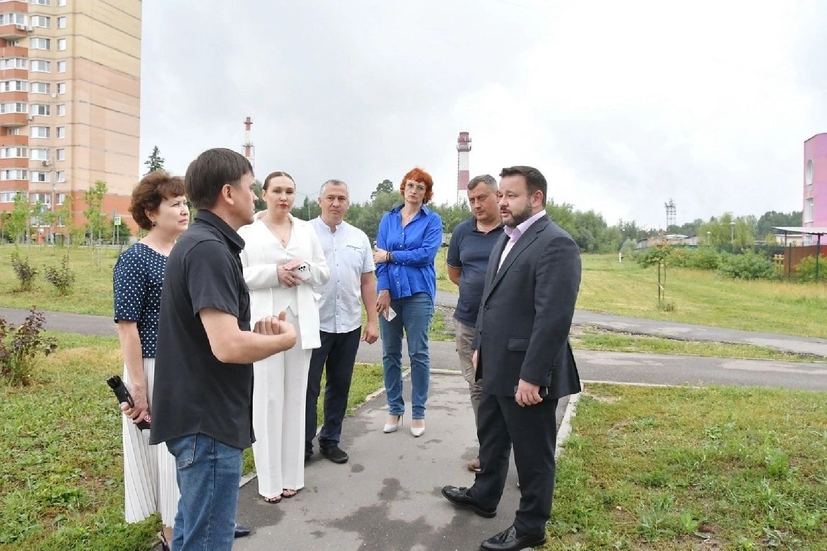 умный переход, проекционный прожектор, безопасность на дорогах, власиха БДД, Власиха Школьный,