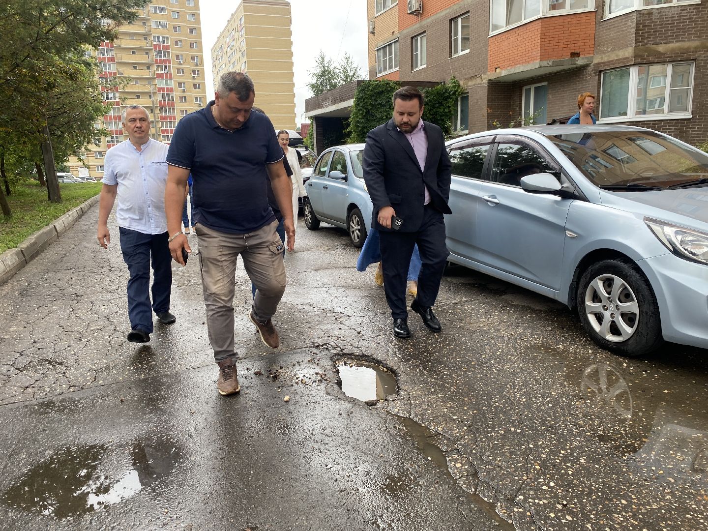 умный переход, проекционный прожектор, безопасность на дорогах, власиха БДД, Власиха Школьный,