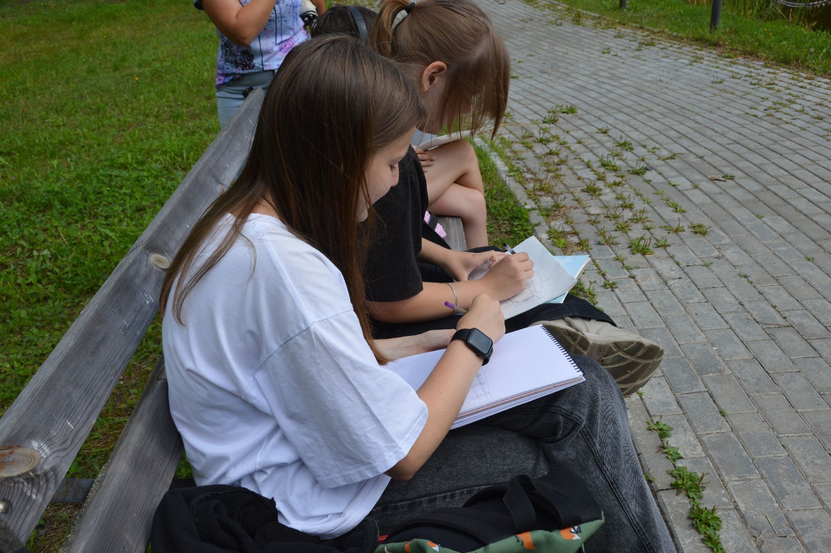 шатура, культурная шатура, пленэр, рисование, рисуют на свежем воздухе,