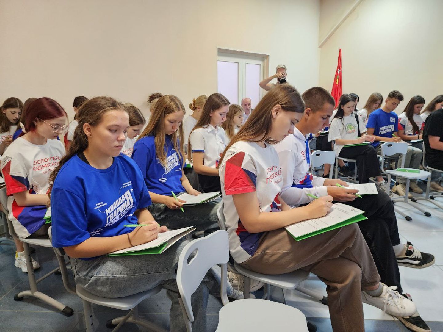 можайск, можайский городской округ, подмосковье, экоурок, экология, министр ЖКХ МО, нацпроект, повышения экологической грамотности населения, сортировка мусора,