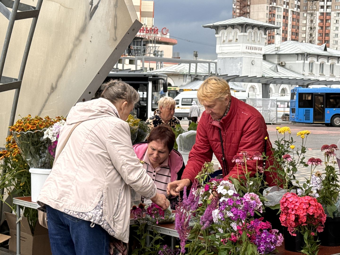 Одинцово, Мини-базарчик, одинцовское подворье,