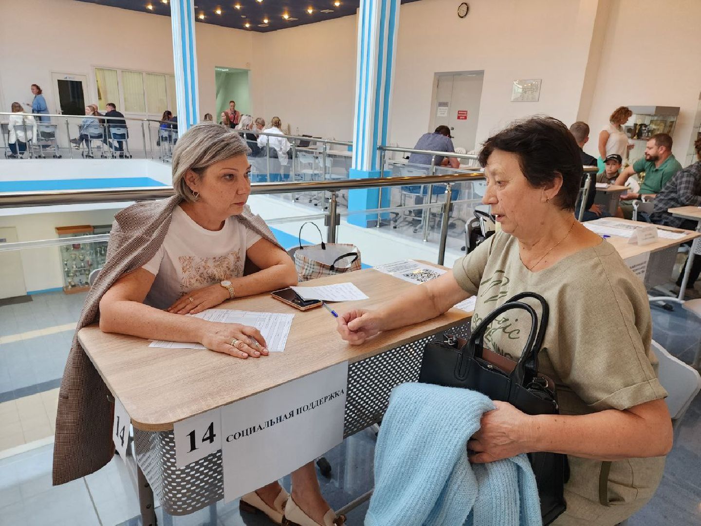 можайск, Можайский городской округ, подмосковье, министр ЖКХ МО, жкх, выездная администрация, встреча с жителями, обращения жителей,