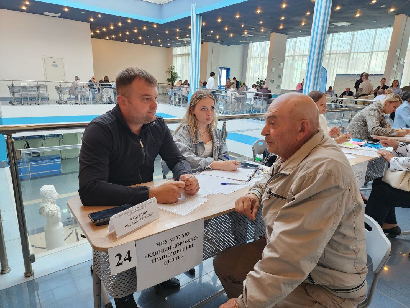 можайск, можайский городской округ, подмосковье, выездная администрация, глава, помощь жителям, обращения граждан,встреча с жителями,