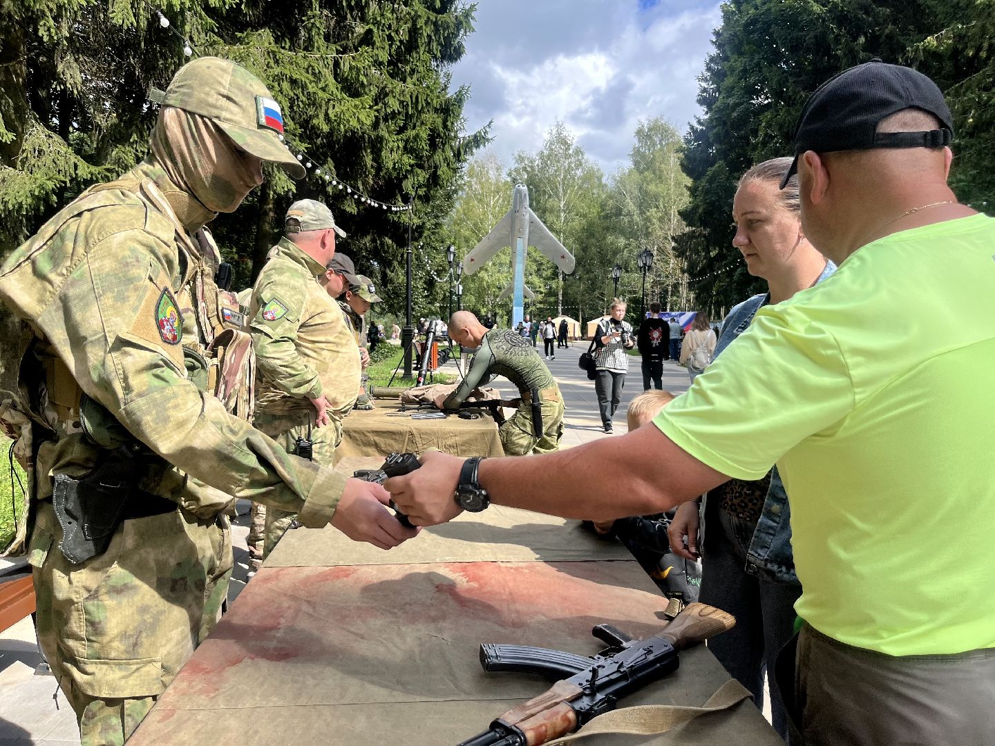 Наро-фоминск, день вдв, парк победы, верейская застава,