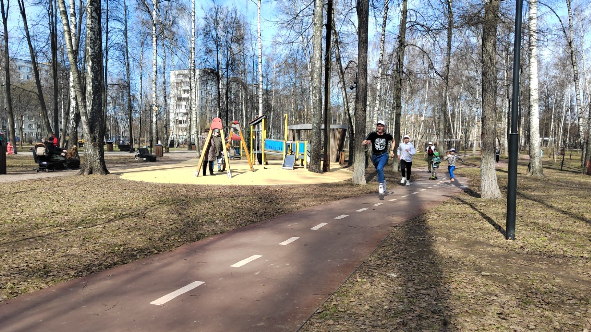 Пушкино, Пушкинский округ, спорт, акция, Единая Россия, Молодая гвардия, МГЕР, МГЕРМО, волонтеры, молодежь, весна в Подмосковье