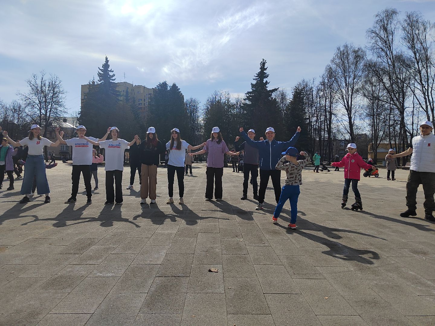 Пушкино, Пушкинский округ, спорт, акция, Единая Россия, Молодая гвардия, МГЕР, МГЕРМО, волонтеры, молодежь, весна в Подмосковье