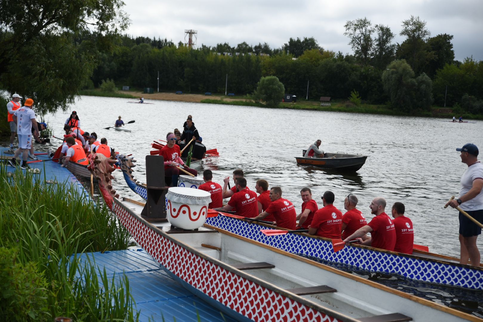 Бронницы, Спорт, День города, Гонки драконов, Гонки на лодках Дракон,