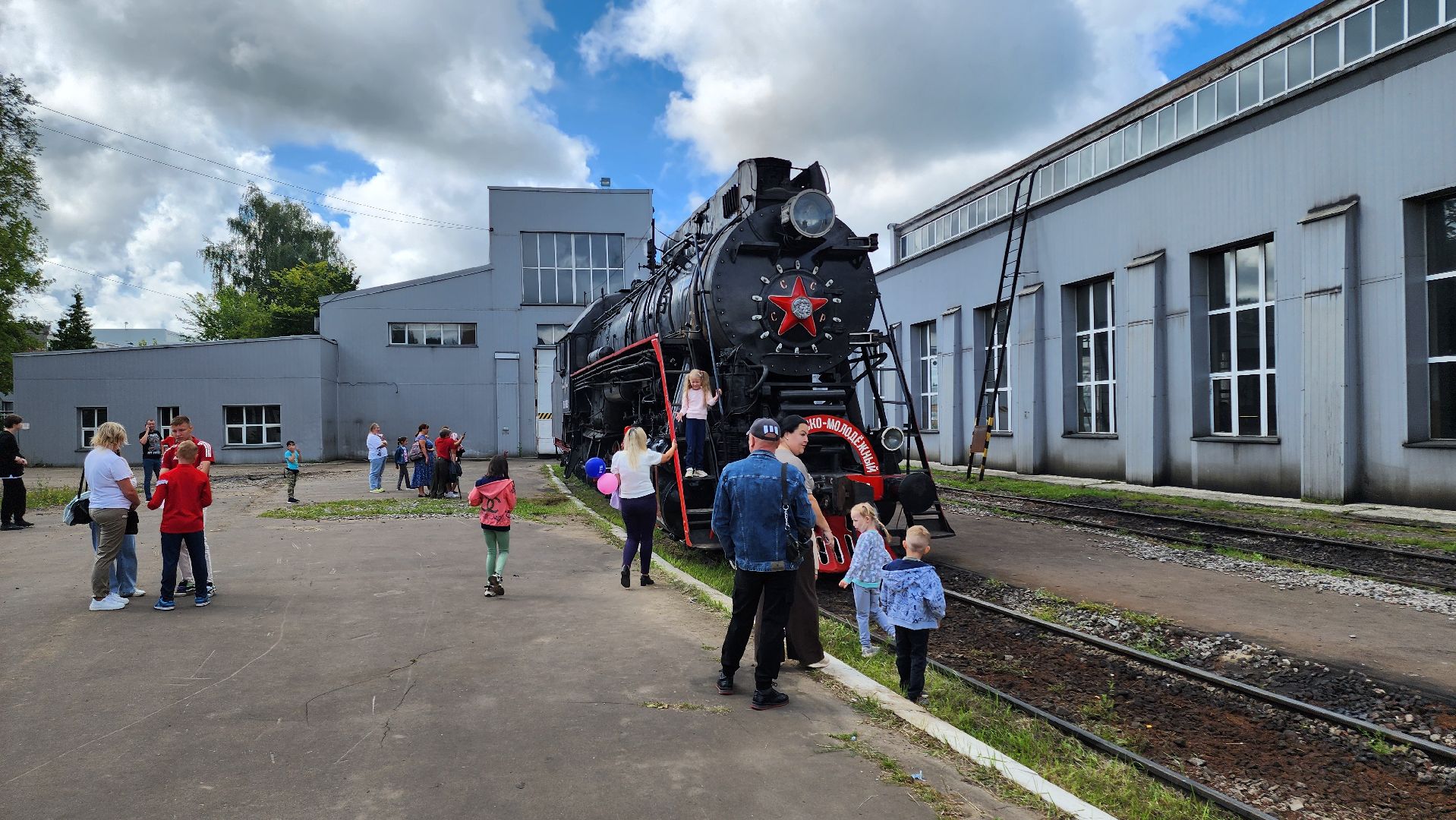 кашира, ожерелье, день железнодорожника, праздник, локомотивное депо,