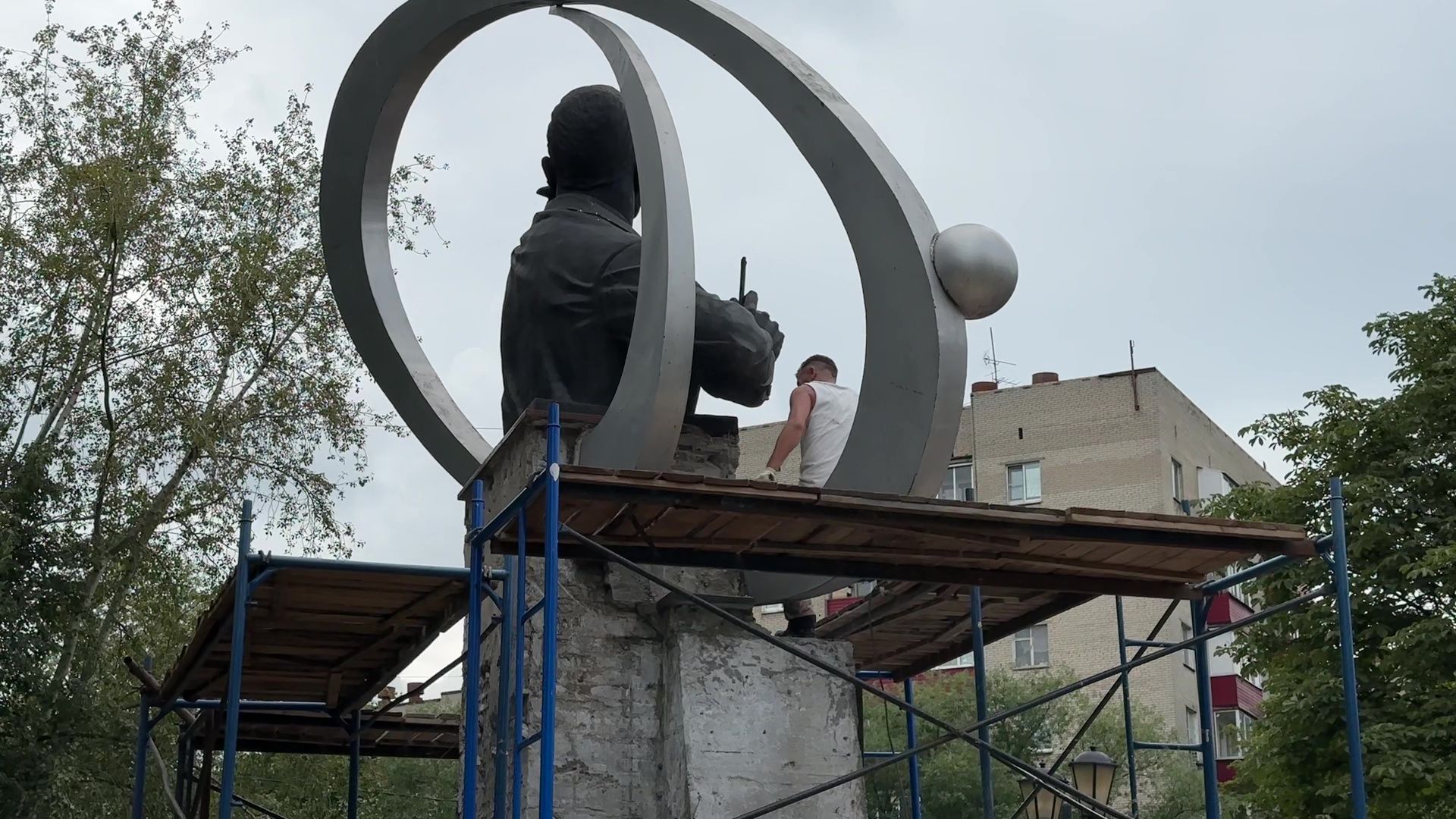 Реутов, реконструкция, НПО, нпо маш, Владимир Челомей, реконструкция памятника,