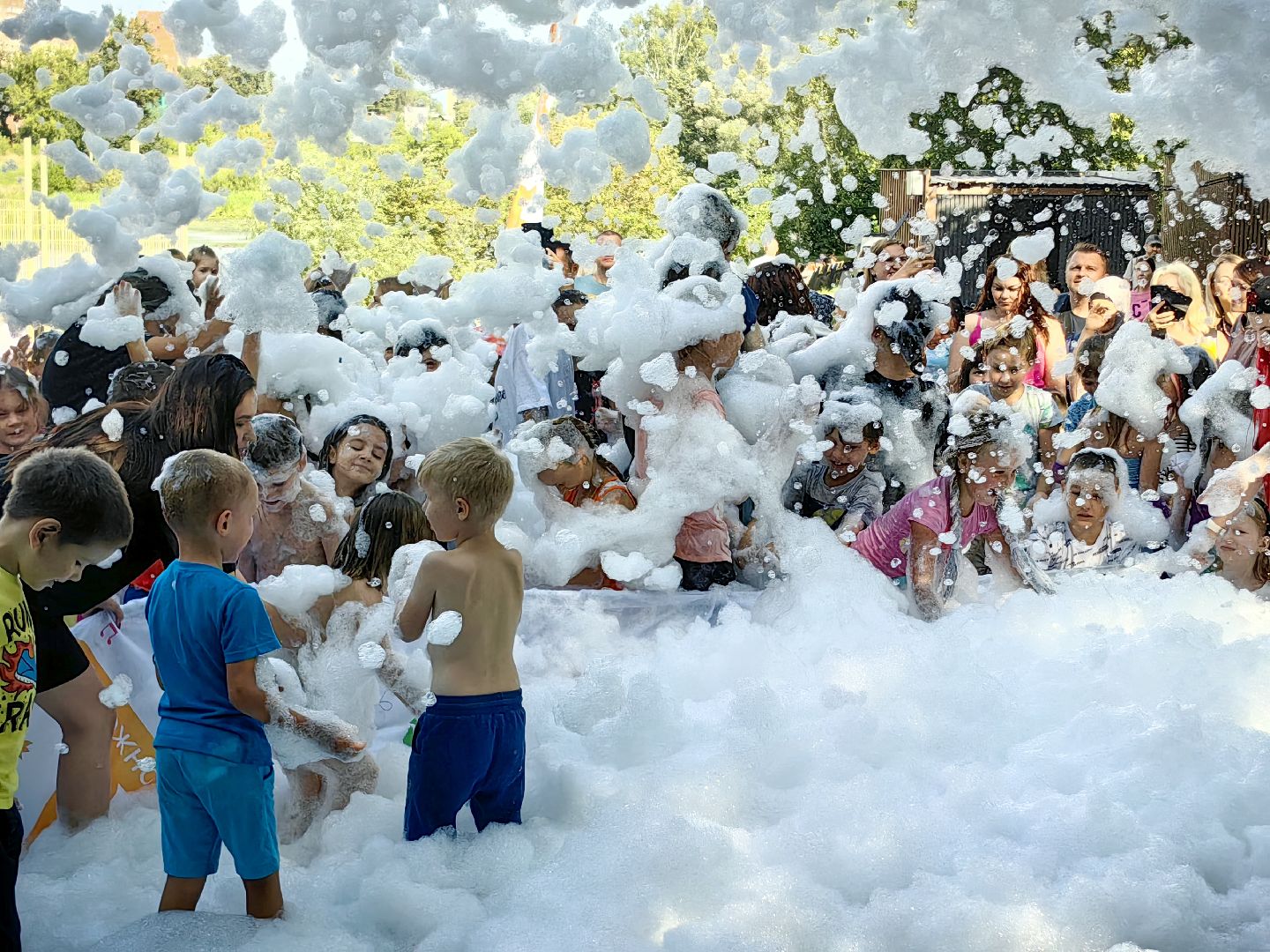 День Нептуна, пенная дискотека, парк, забавы, танцы, щёлково,