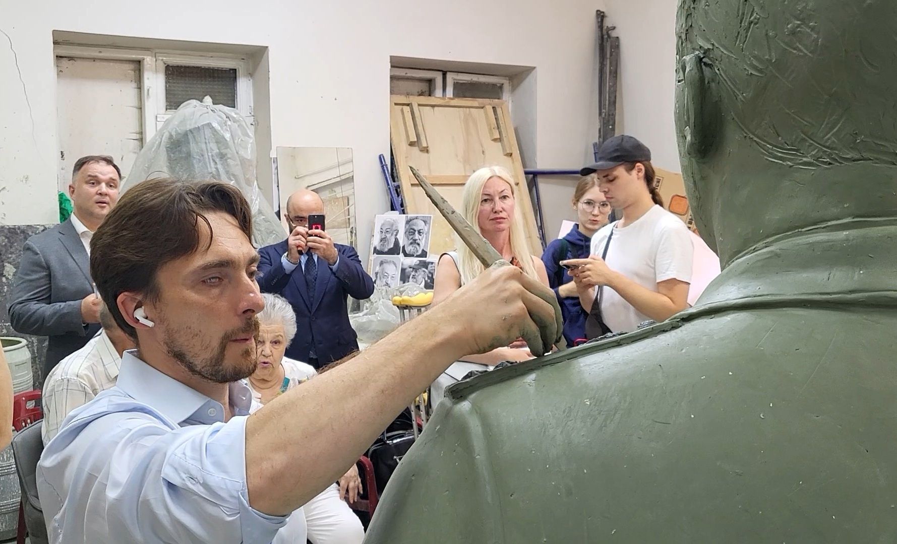 герой россии валерий попов, скульптор Чебаненко, аллея героев, Герои России Власиха, Валерий Попов Власиха,