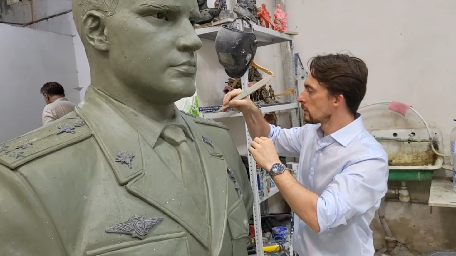 герой россии валерий попов, скульптор Чебаненко, аллея героев, Герои России Власиха, Валерий Попов Власиха,