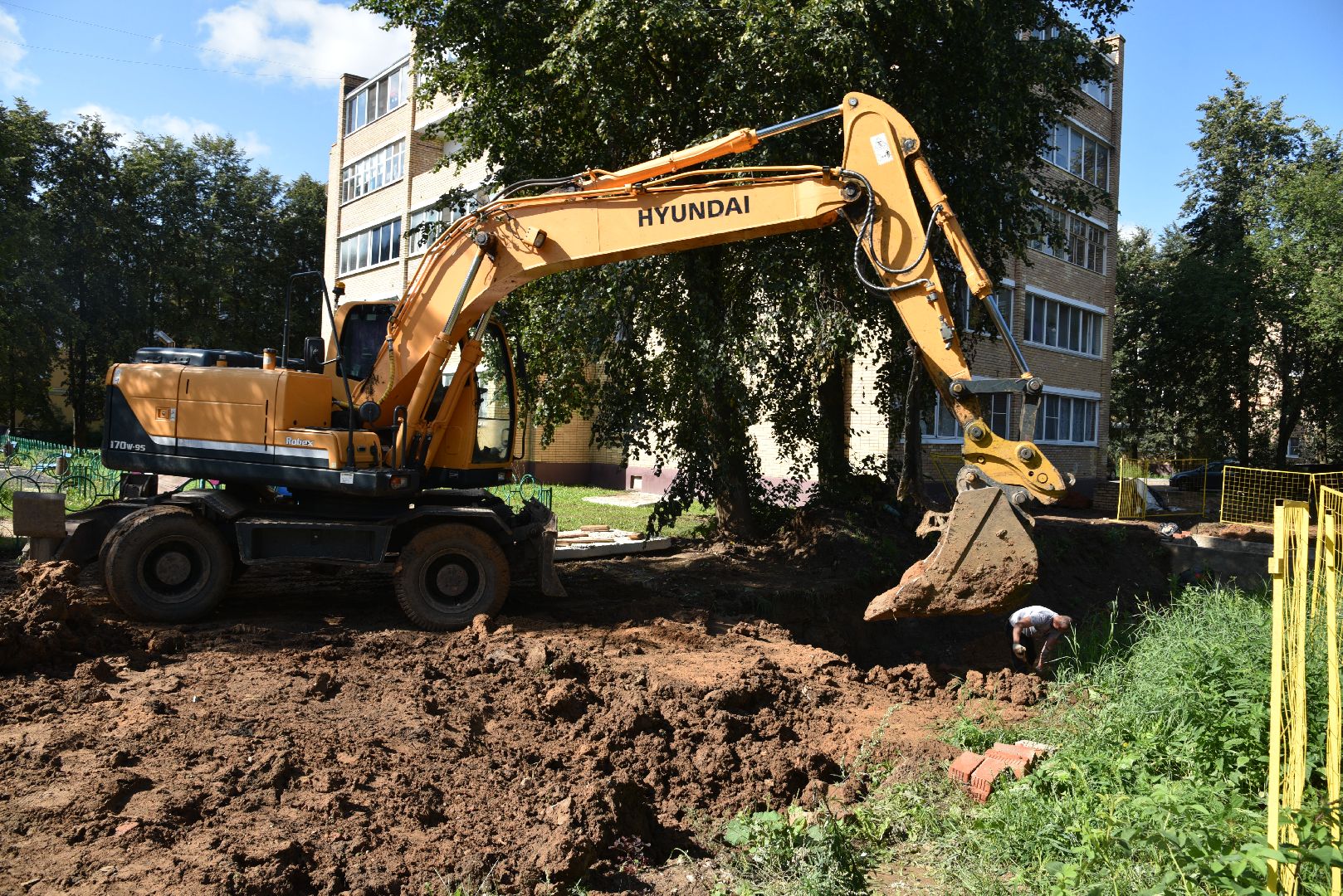лотошино, благоустройство, замена теплосетей, замена теплотрассы, жкх, жкх и благоустройство, подготовка к зимнему сезону,