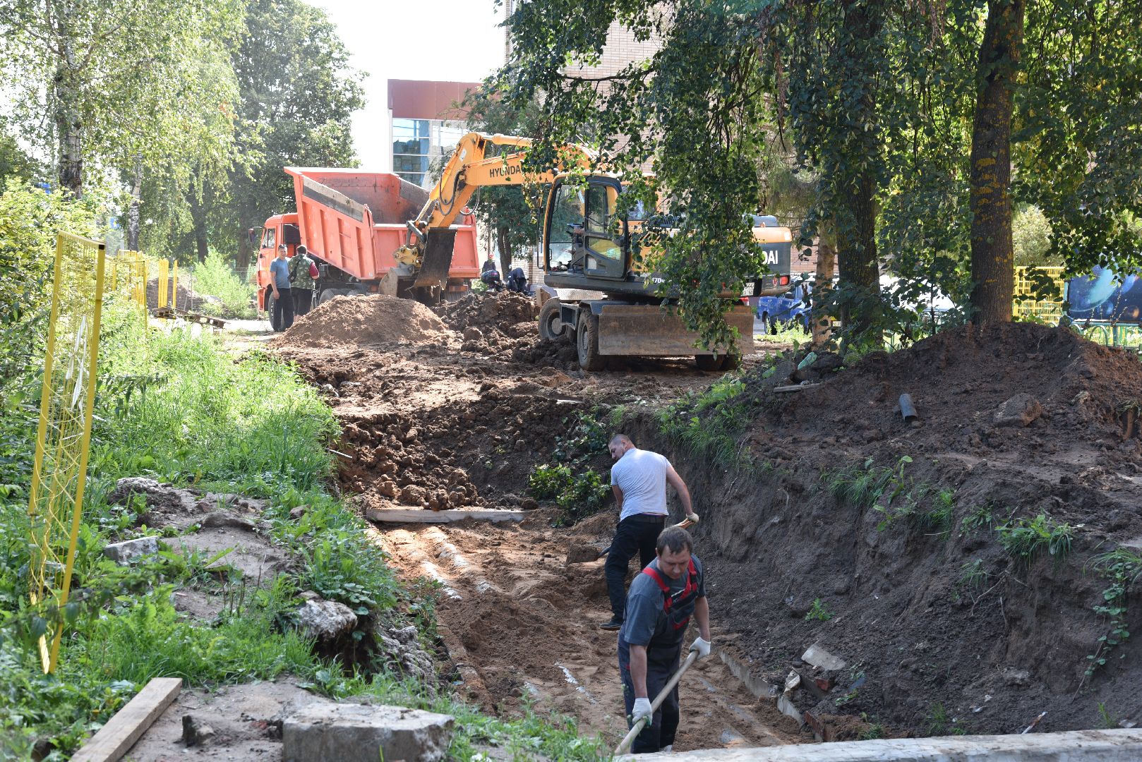лотошино, благоустройство, замена теплосетей, замена теплотрассы, жкх, жкх и благоустройство, подготовка к зимнему сезону,