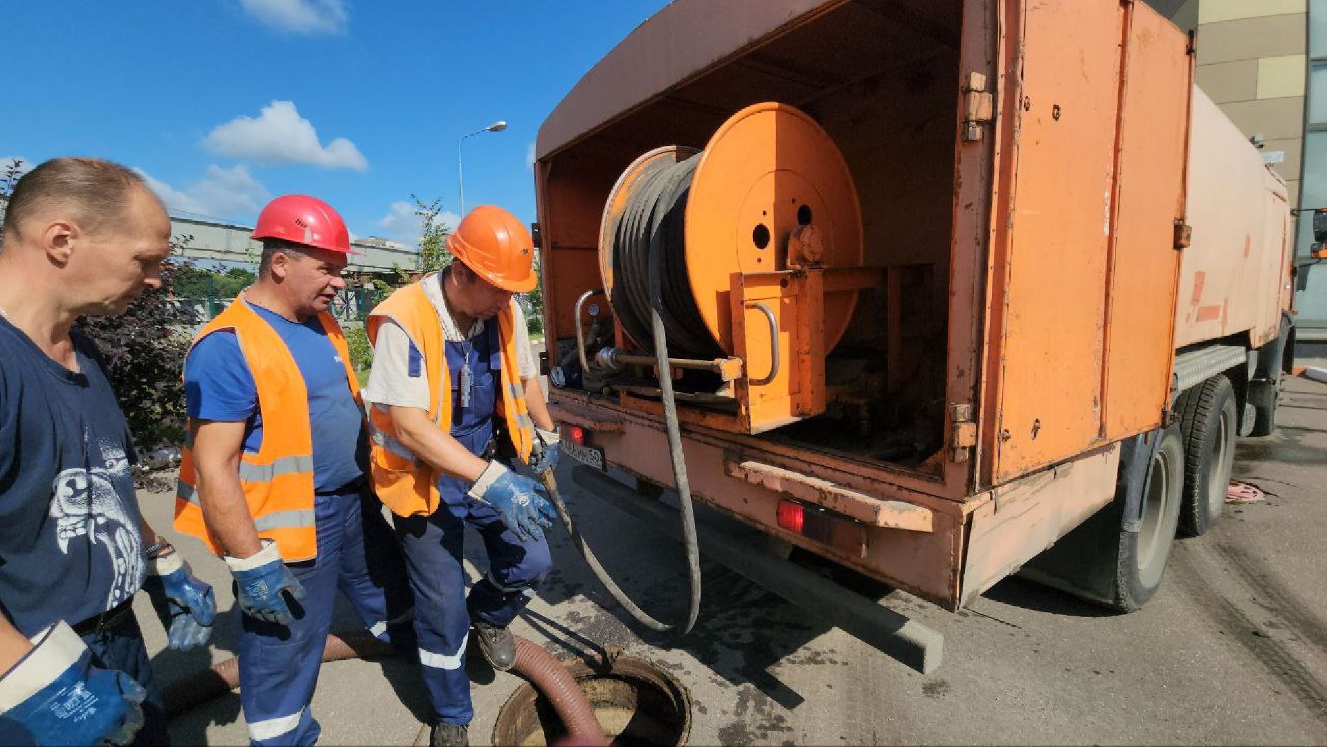 люберцы, поселок люберецкий водоканал, ливневая канализация, аварийная бригада,