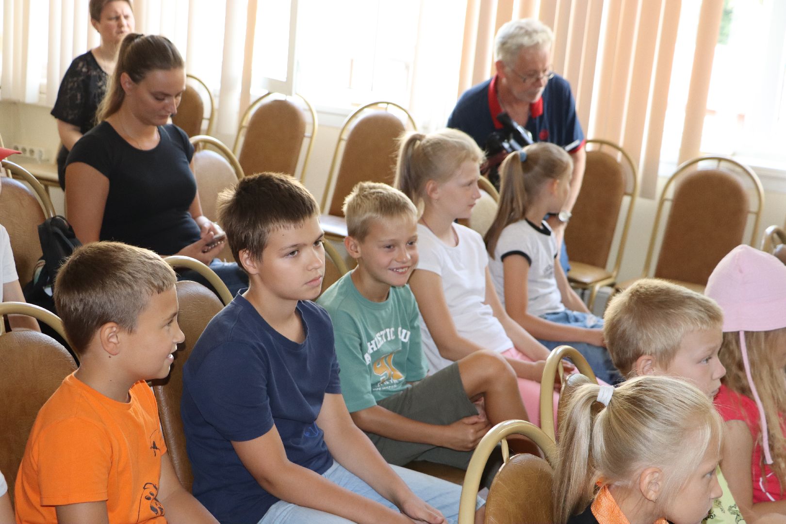 дзержинский, библиртека, безопасностьт, дети, интернет,