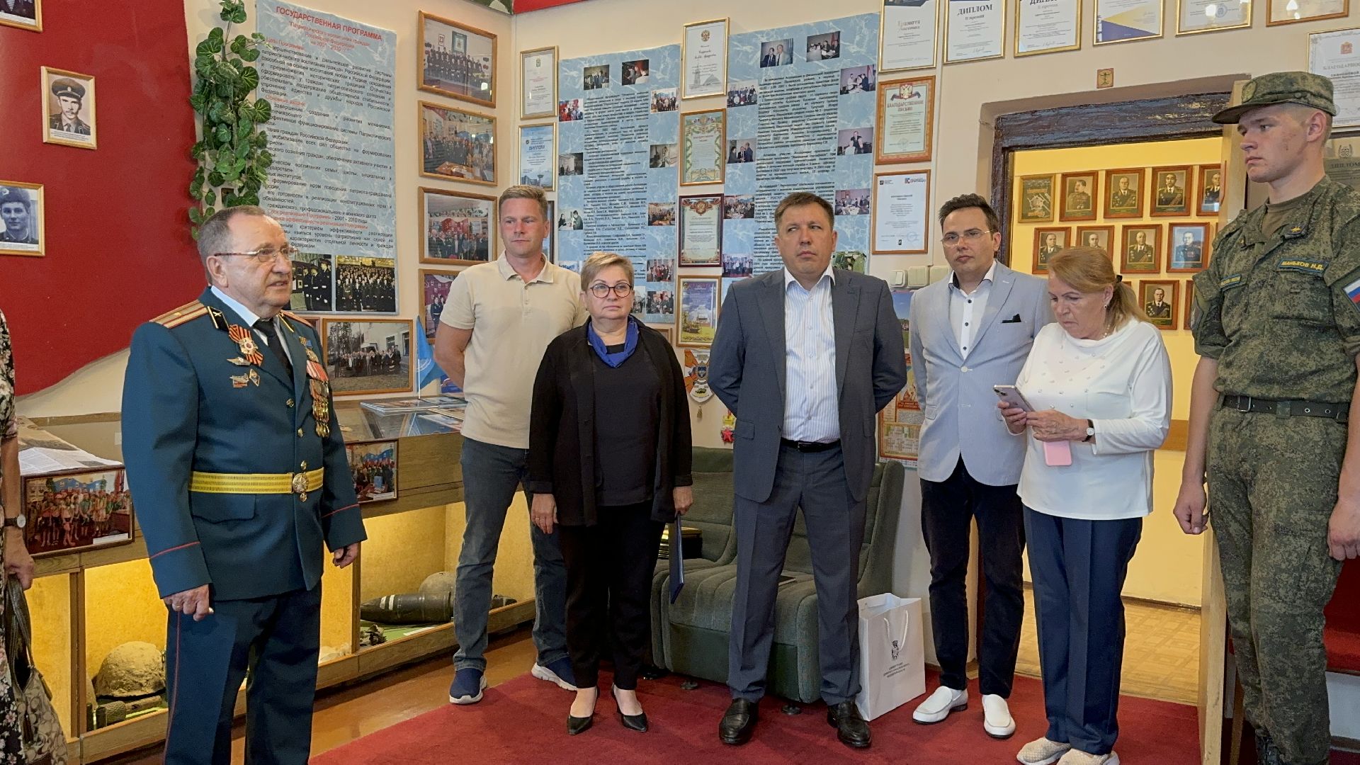 Ветераны военной службы, Награждение, военнослужащие сво, армия России, ленинский городской округ,