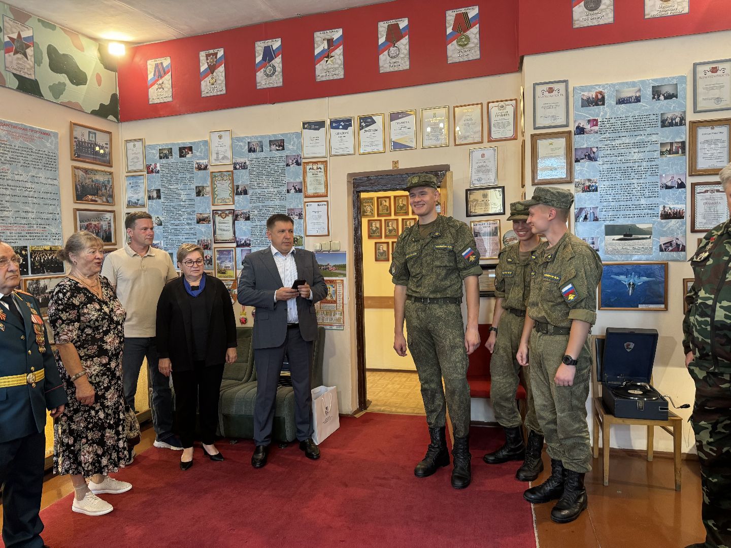 Ветераны военной службы, Награждение, военнослужащие сво, армия России, ленинский городской округ,