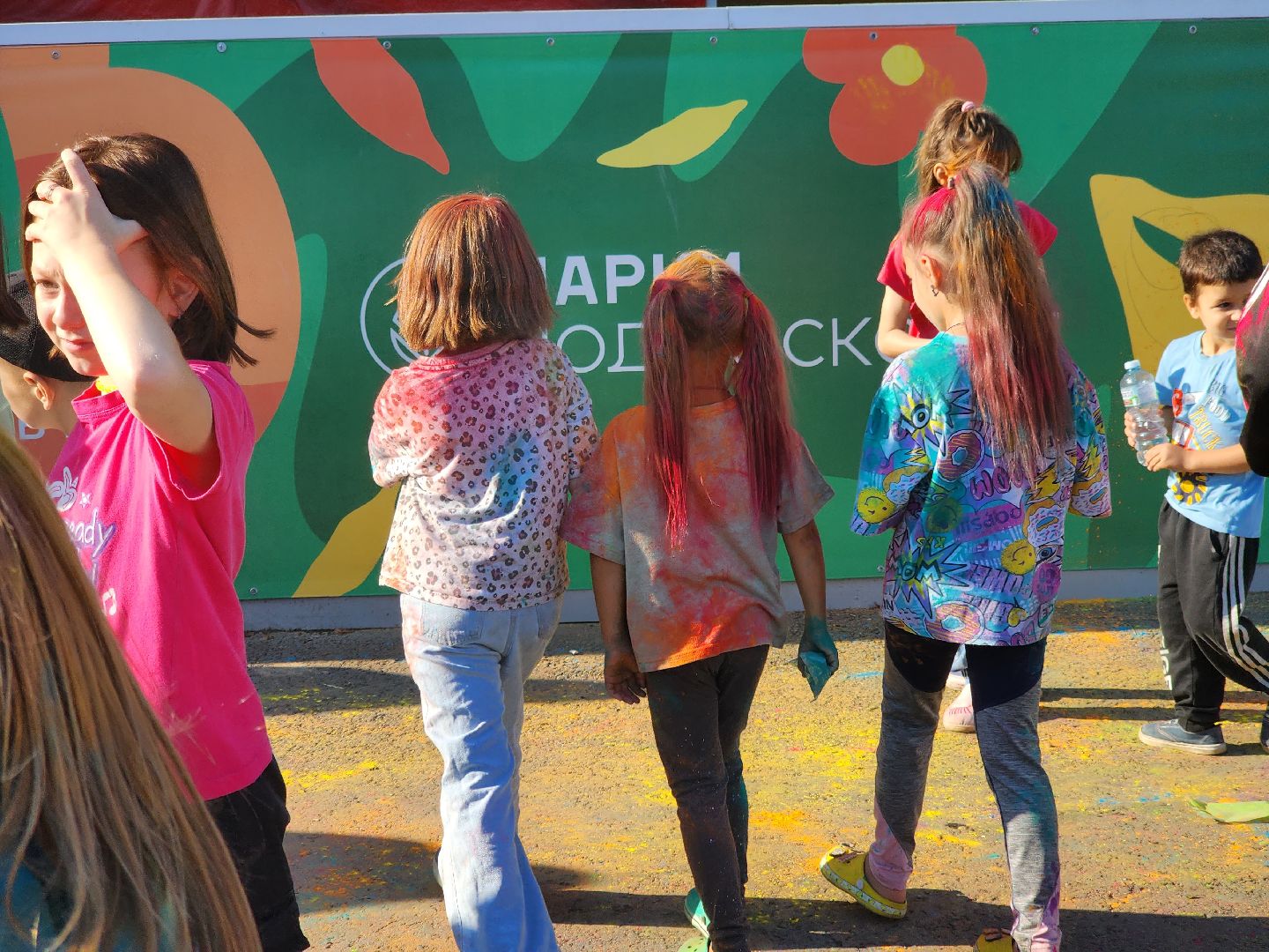 долгопрудный, центральный парк, пенное шоу, краски холи, дети,