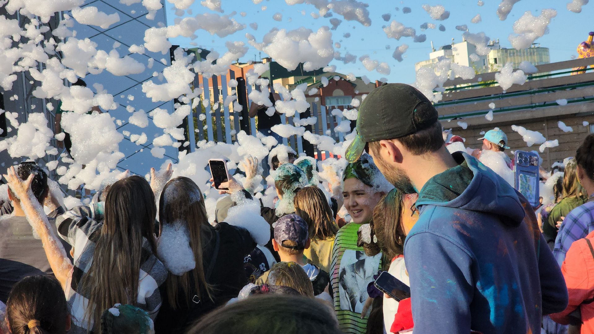 долгопрудный, центральный парк, пенное шоу, краски холи, дети,