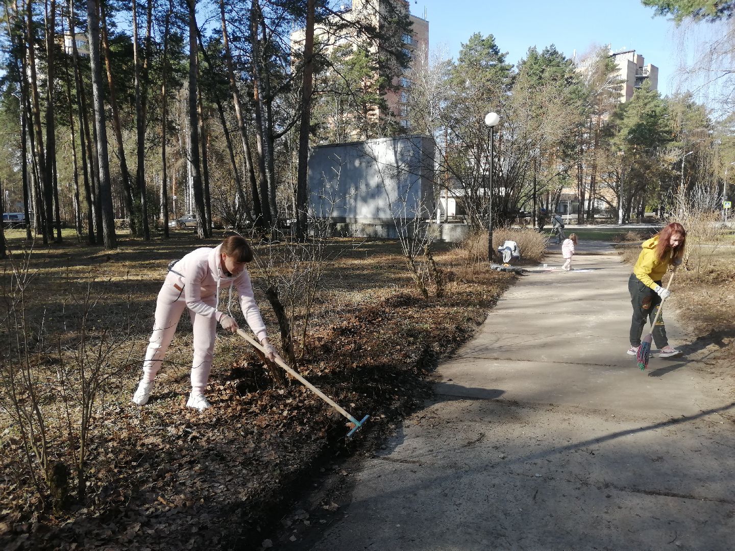 субботник, благоустройство, Протвино, весна, коммунальные службы