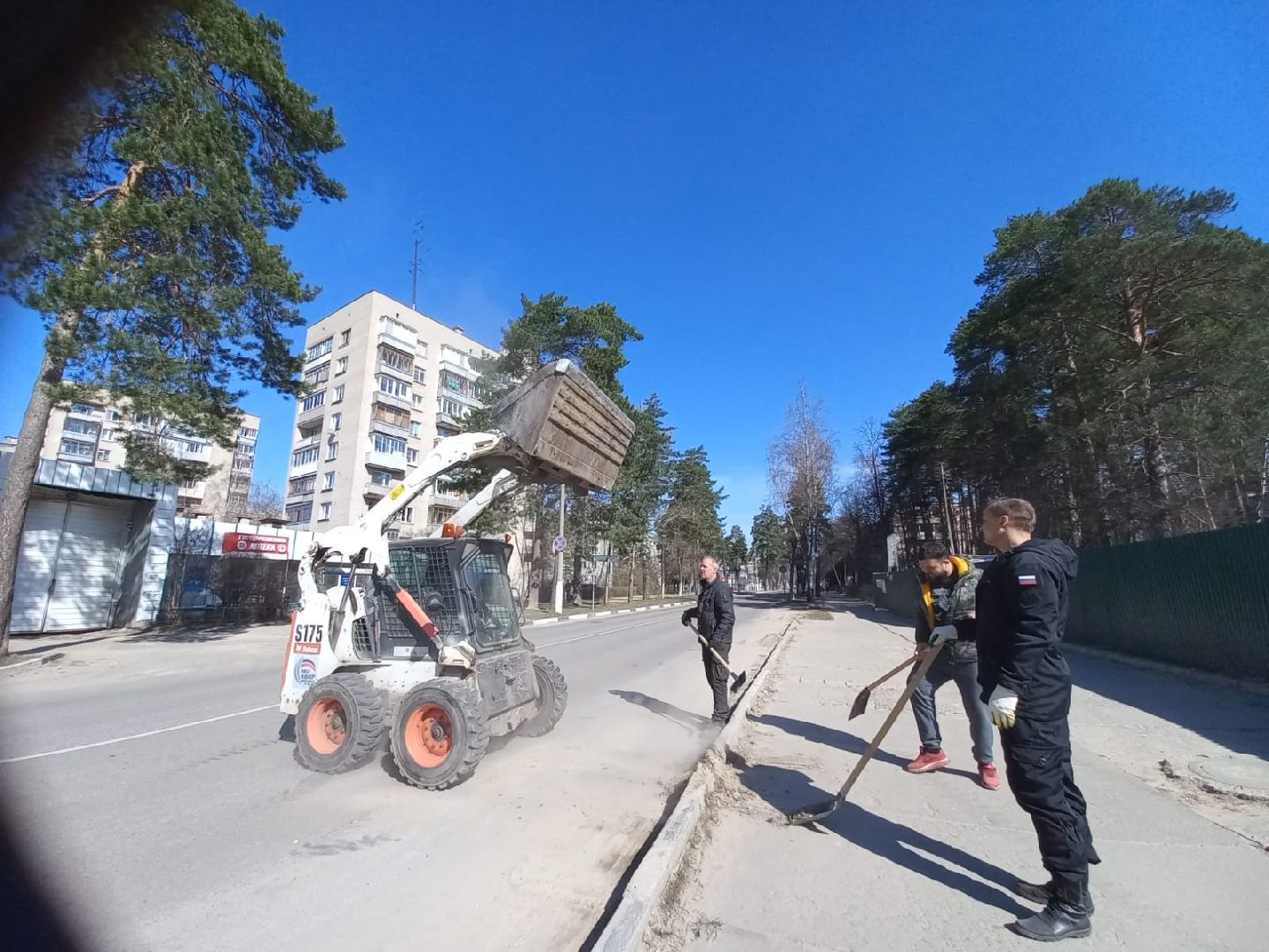 субботник, благоустройство, Протвино, весна, коммунальные службы