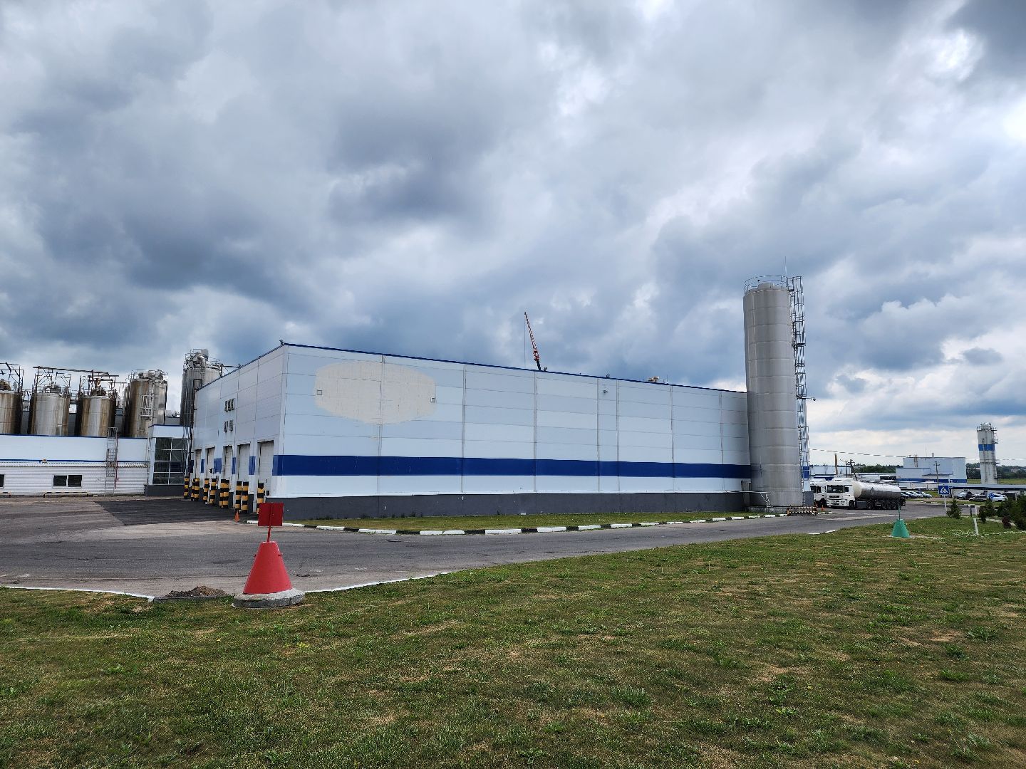 Чехов, поселок Любучаны, молочный завод, молочное производство, импортозамещение, локализация, международные бренды, молочные продукты, компания Health and Nutrition,