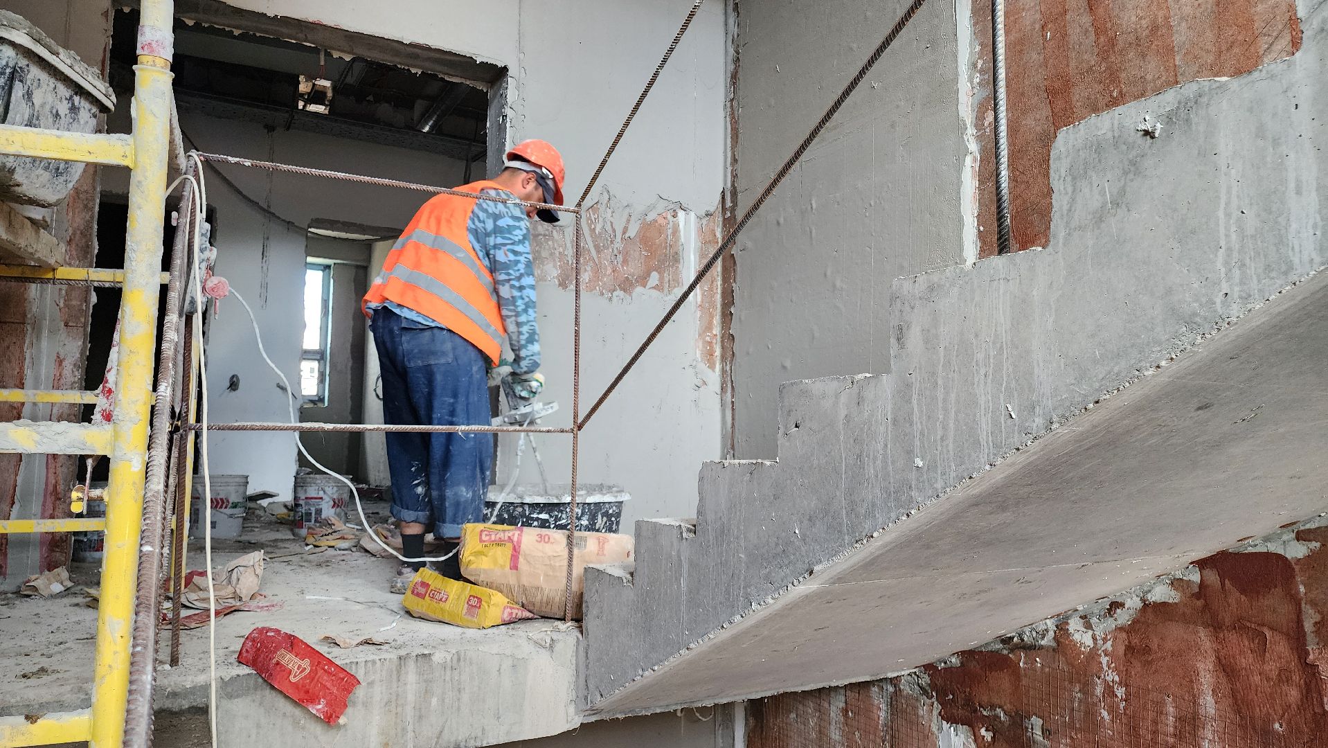 кашира, строительство, новое здание полиции, утепление фасада, благоустройство,