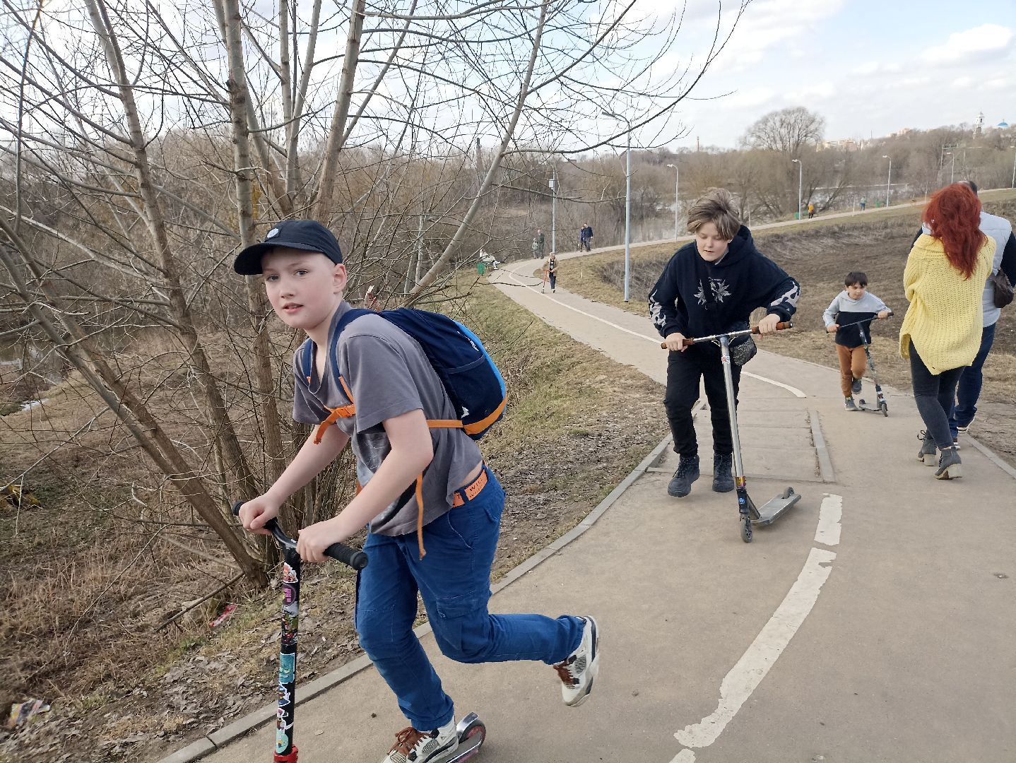 Серпухов, Подмосковье, утки, карпы, парк, монастырь, весна