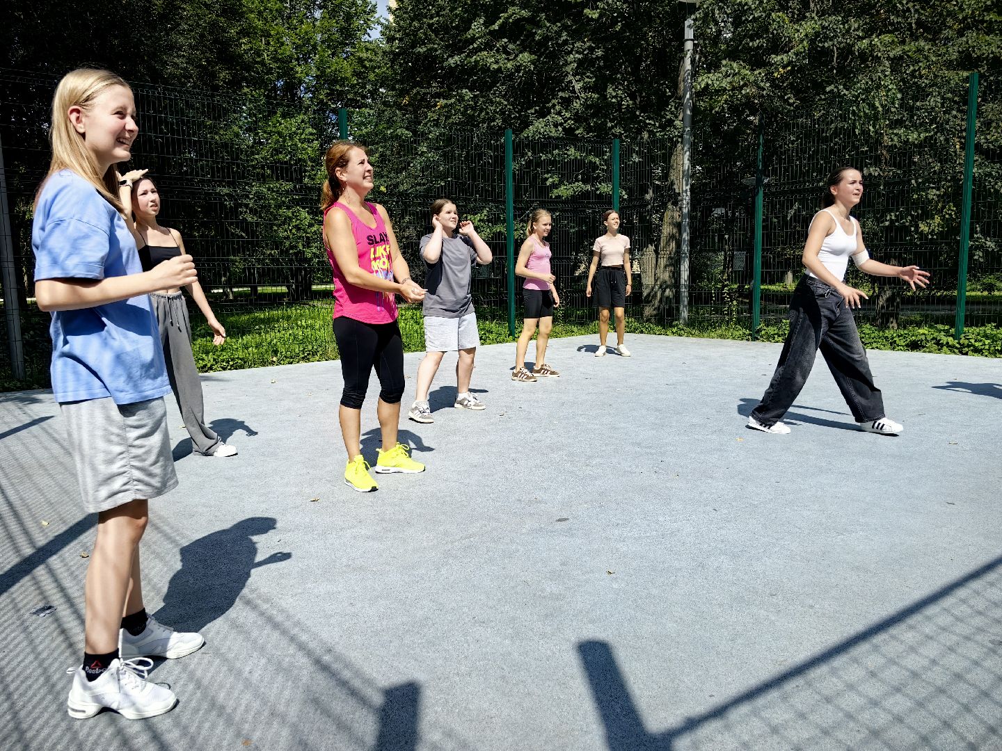 спортивные игры, волейбол, игры во дворе, лето, каникулы, звездный городок,