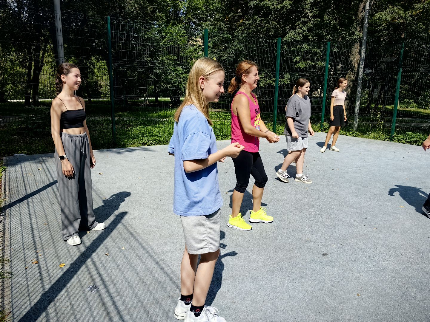 спортивные игры, волейбол, игры во дворе, лето, каникулы, звездный городок,