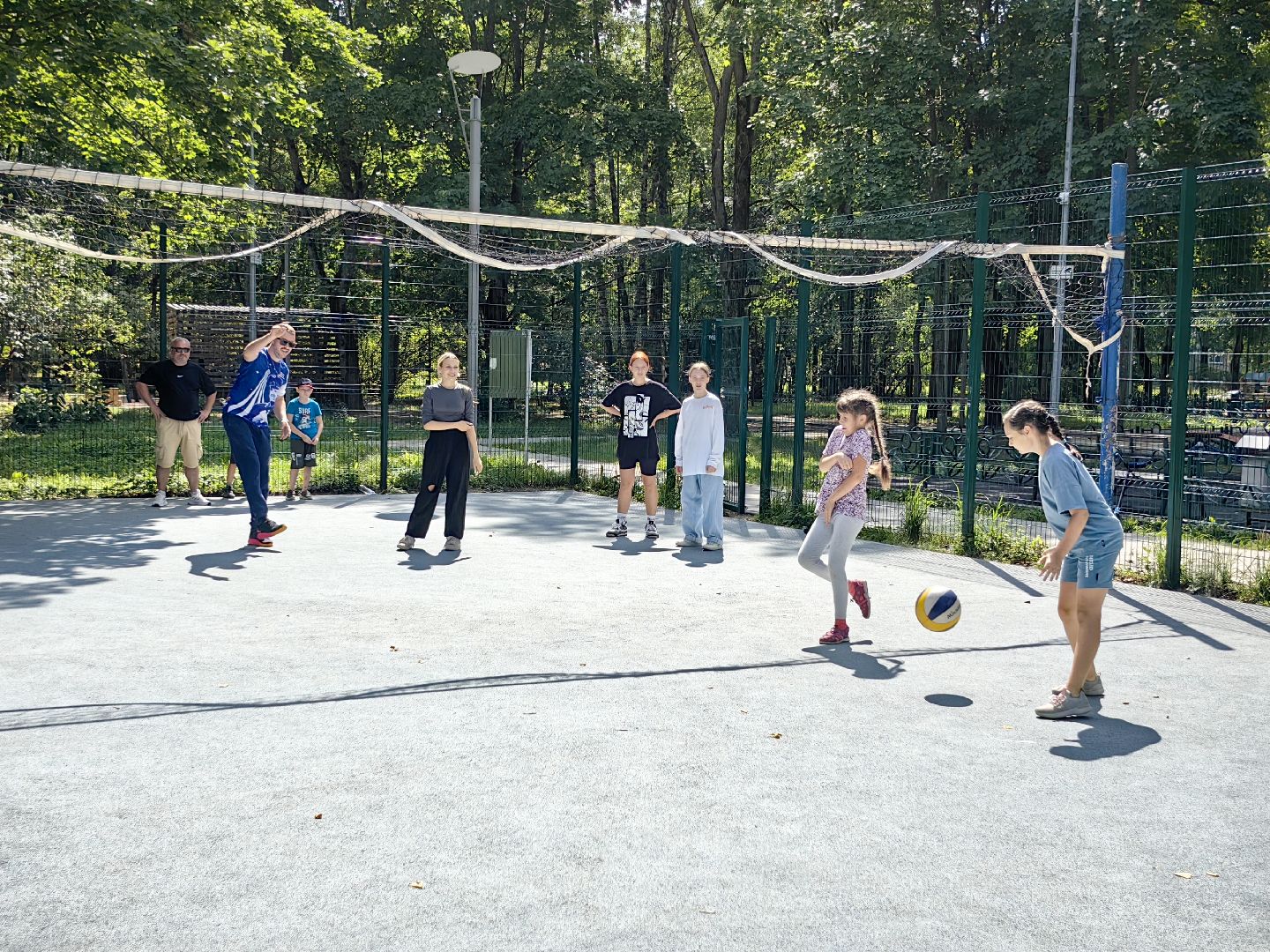 спортивные игры, волейбол, игры во дворе, лето, каникулы, звездный городок,