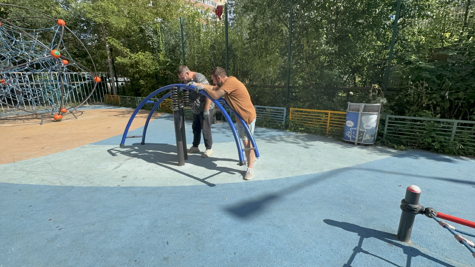 Солнечногорск, Детская площадка, Ремонт, Рабочий, Жители,