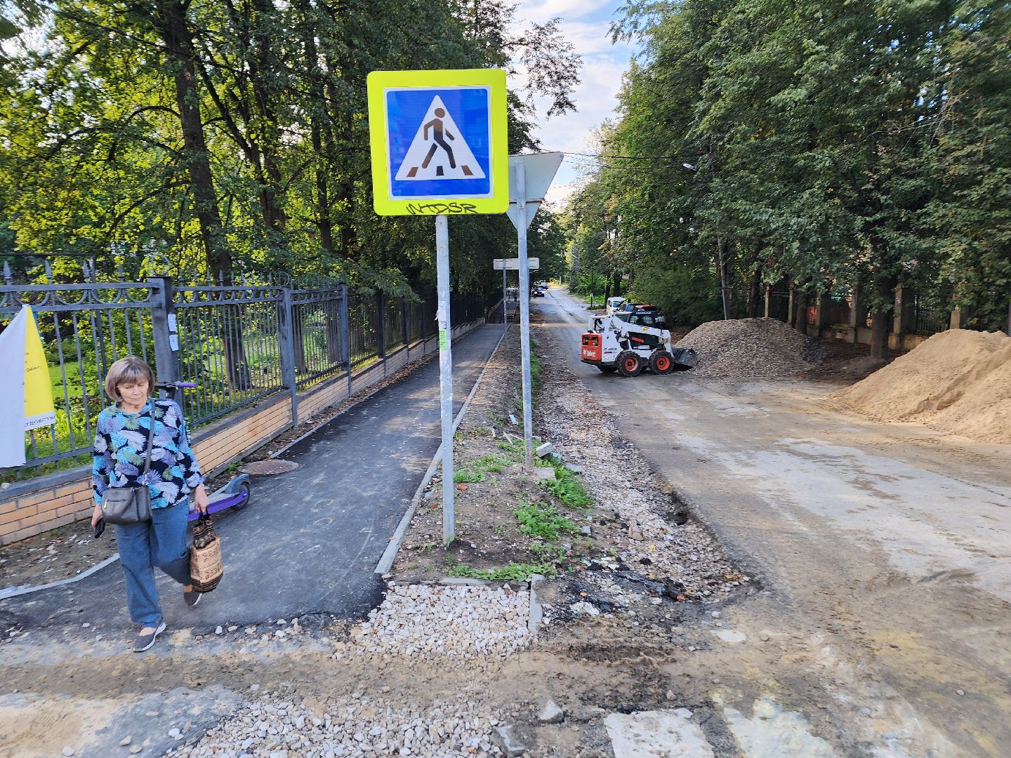 Чехов, улица Пионерская, тротуар, дорожный ремонт, строительство, пешеходная дорожка,