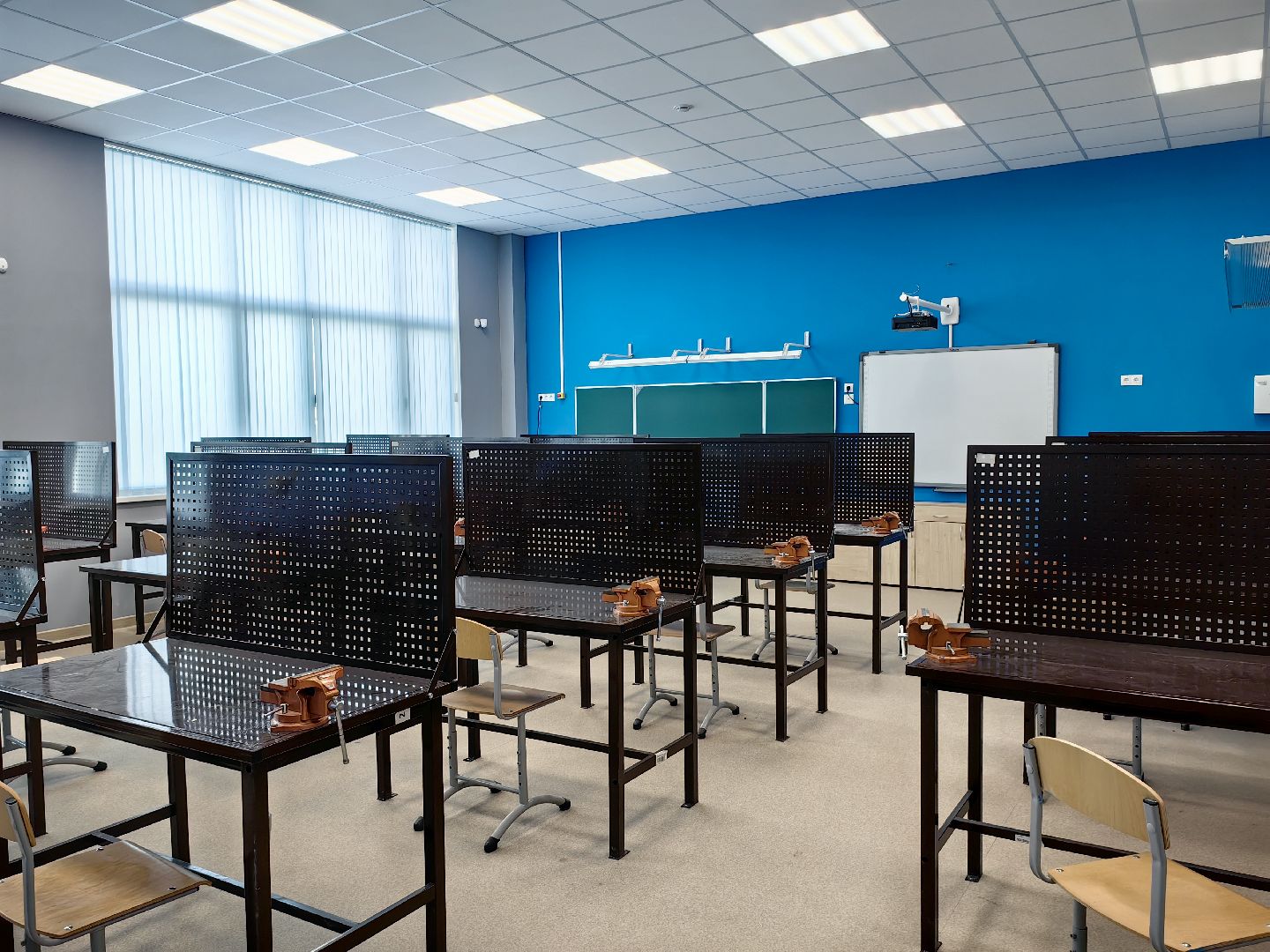 новая школа, кадетский класс, оснащение классов, щёлково,