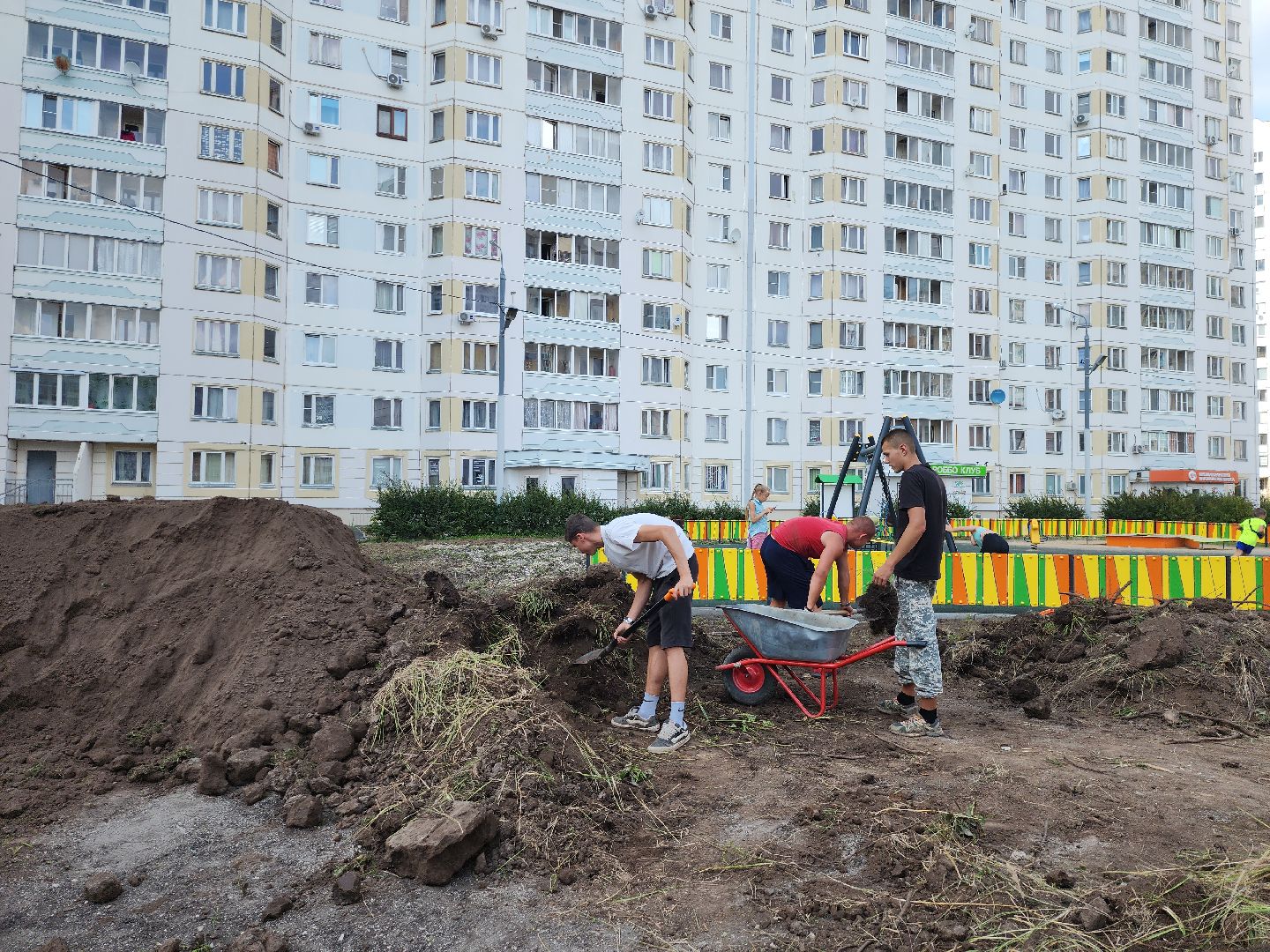 серпухов, подмосковье, комплексное благоустройство дворов, благоустройство,