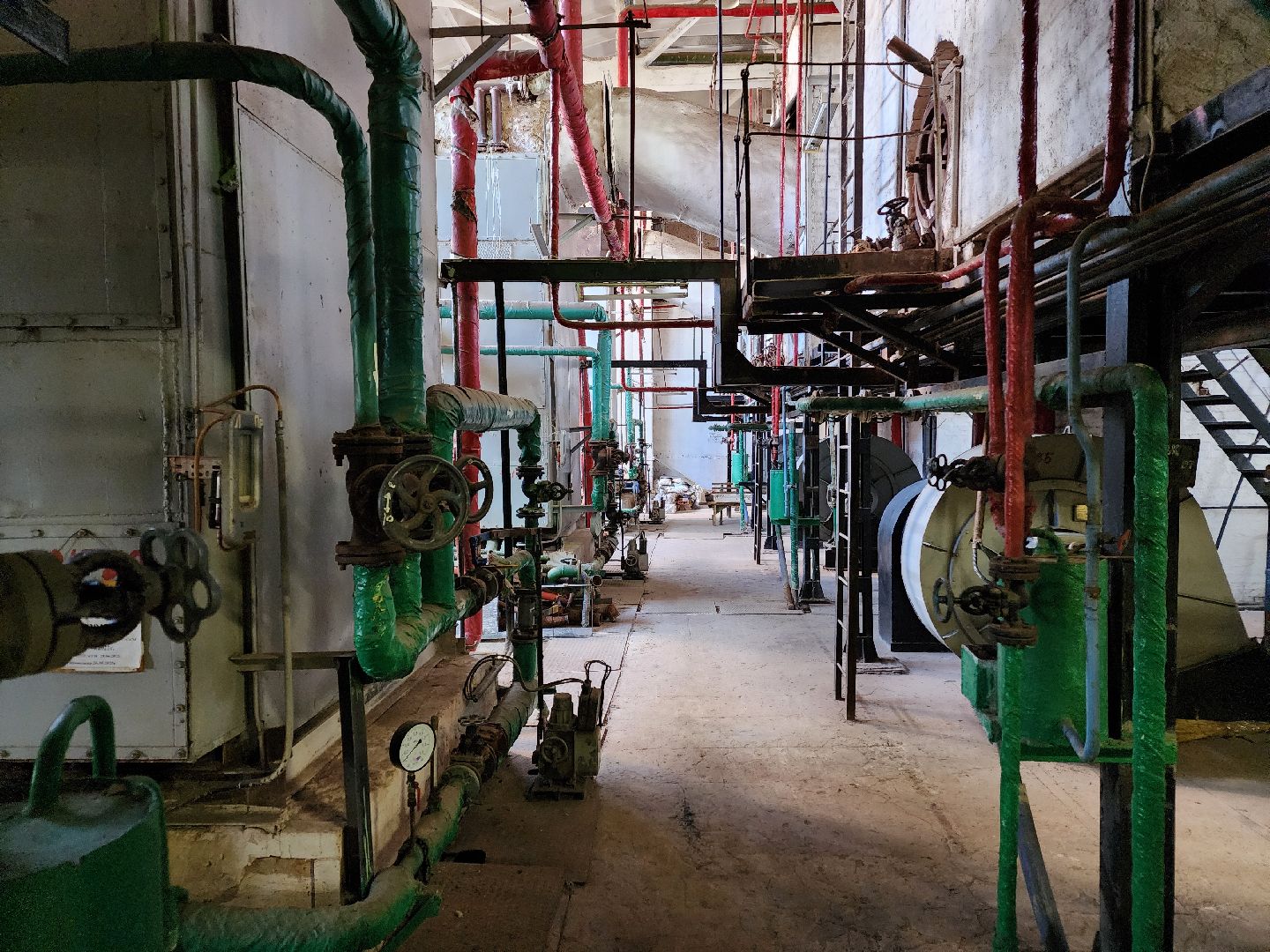 Чехов, подготовка к отопительному сезону, котельные, ЦТП, тепловые пункты, жилой фонд, социальные объекты, ремонт, профилактика, глава округа Михаил Собакин,