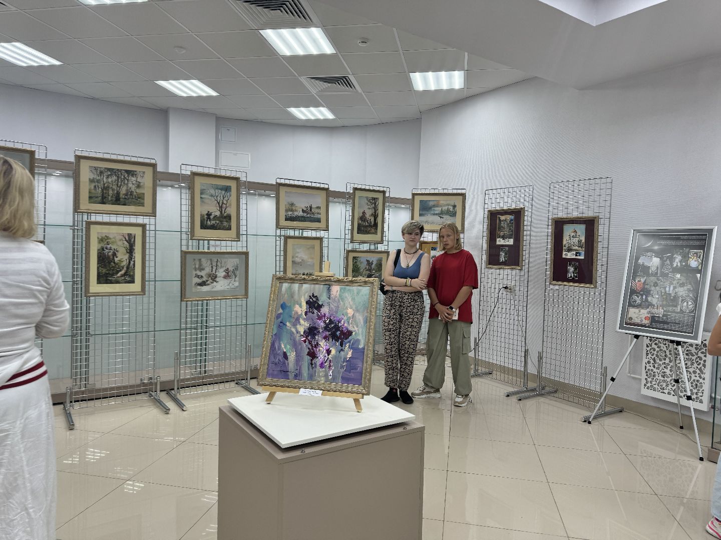 выставка, открытие выставки, заслуженный художник, культура,