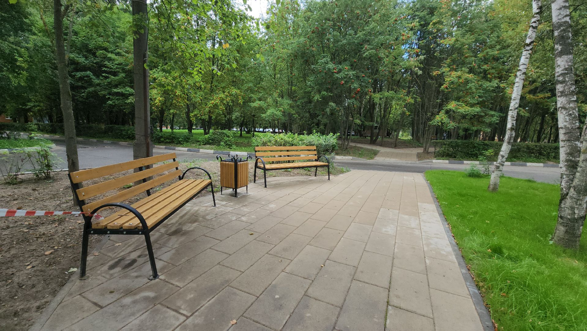 Урны для мусора, Сквер, Больница, Лобня, поликлиника,