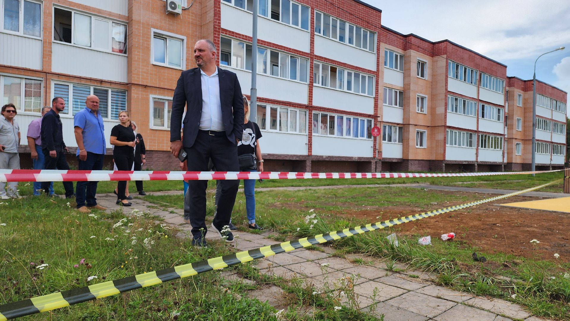 кашира, обход территорий, жк березовая роща, уборка территорий, футбольная площадка,