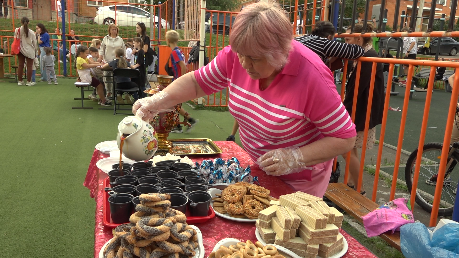 праздник двора, Власиха мкр Березка, власиха праздник двора, встреча с жителями, микрорайон березка власиха,