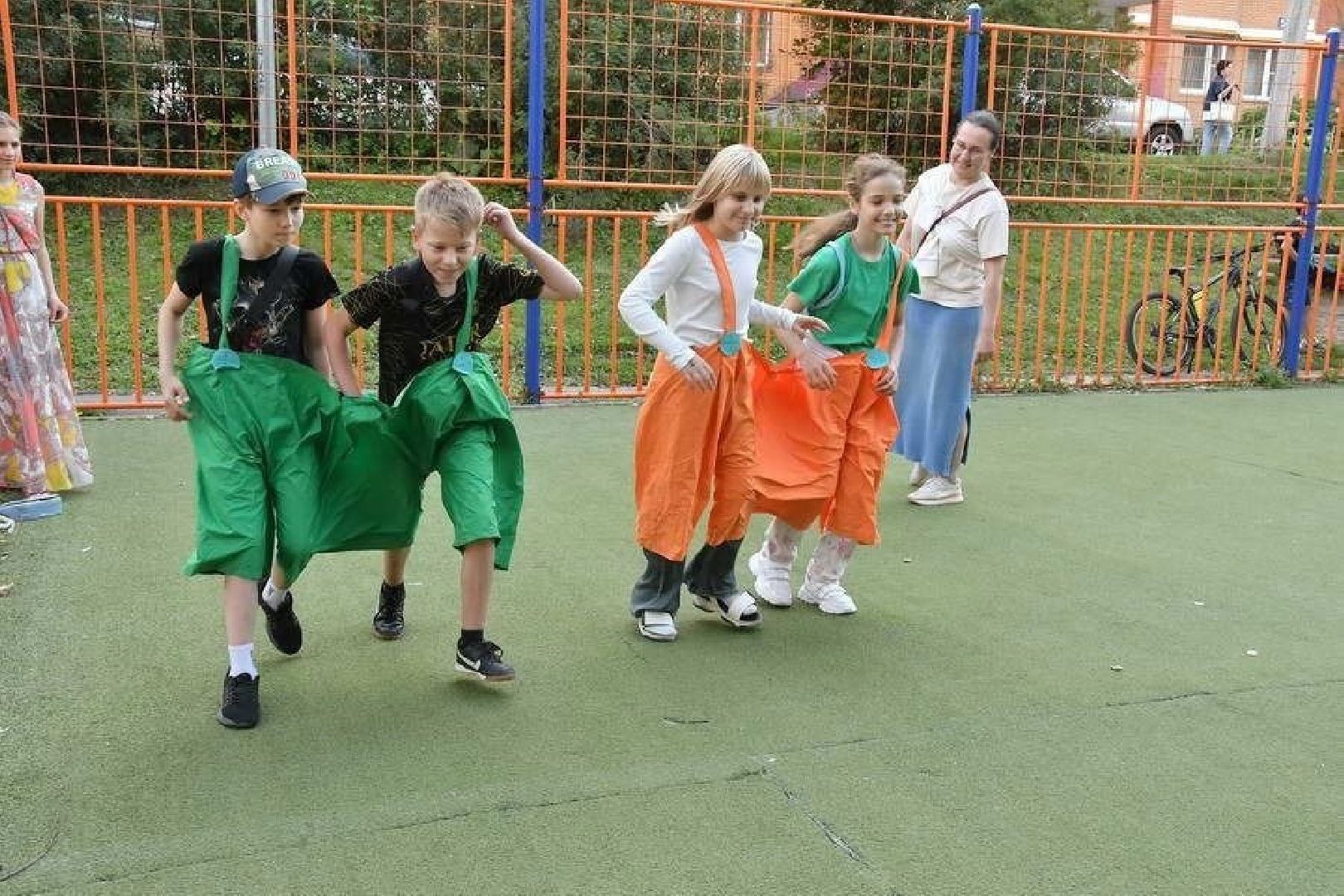 праздник двора, Власиха мкр Березка, власиха праздник двора, встреча с жителями, микрорайон березка власиха,